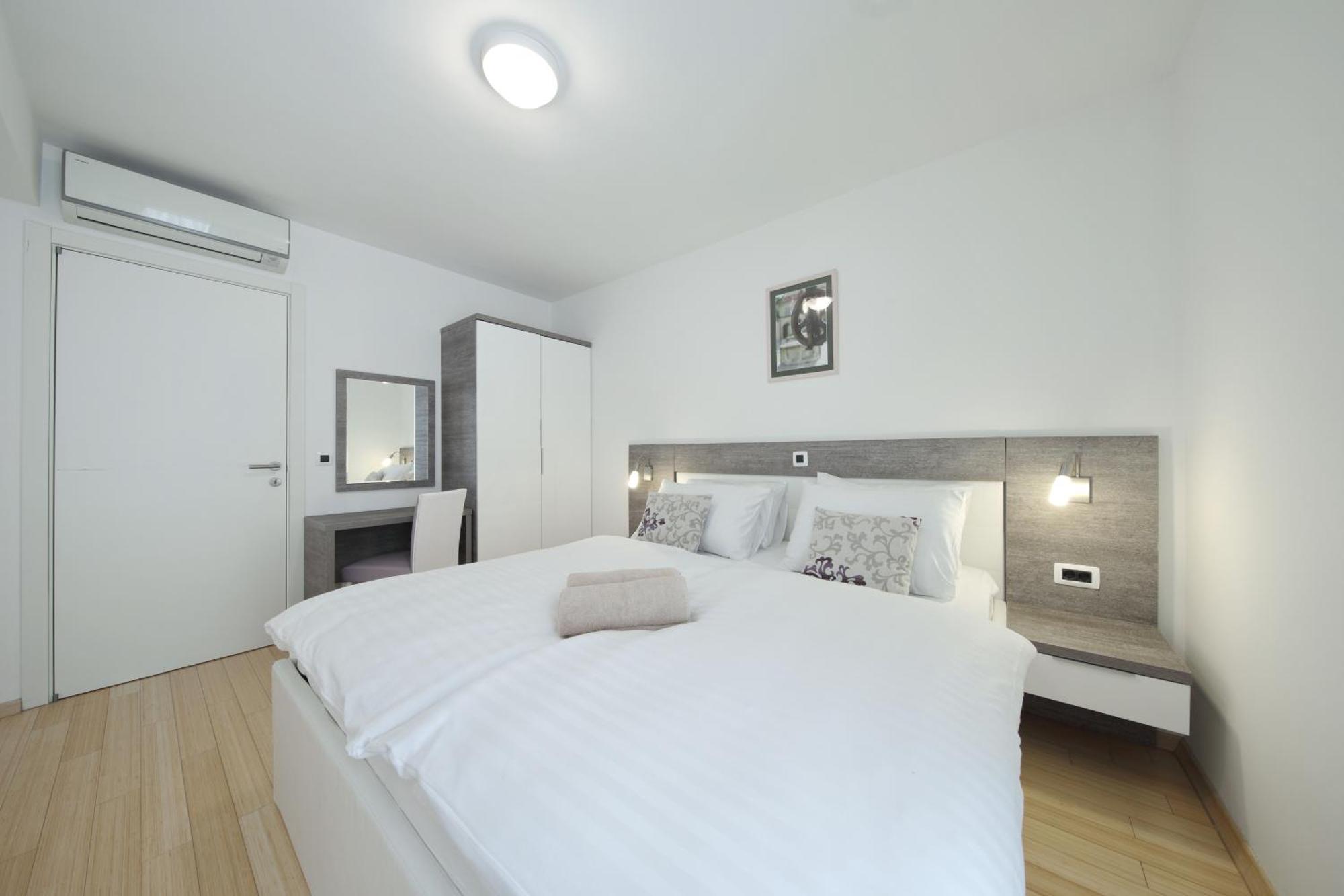 Sunnyside Apartments Resort Petrčane Habitación foto